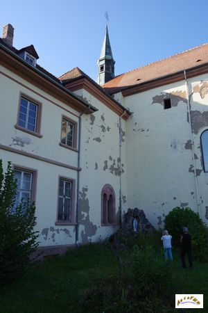 cour externe 1