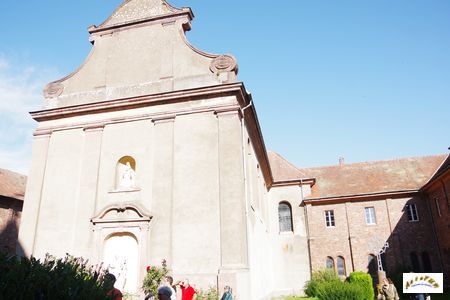 cour interne 4