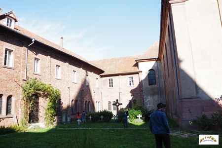 cour interne 6