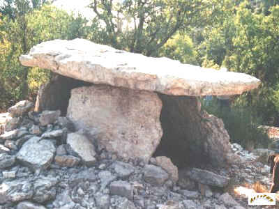 le dolmen 2