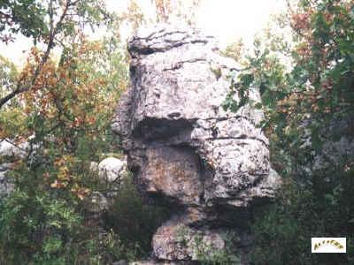 Un rocher