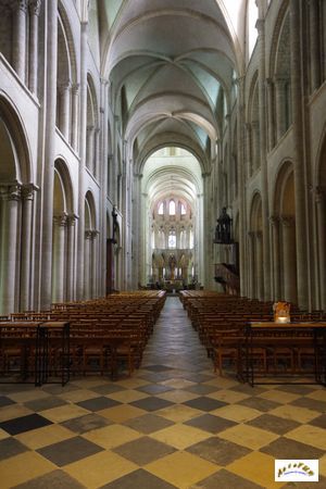 abbaye aux hommes 28
