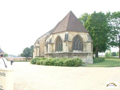 caen 9