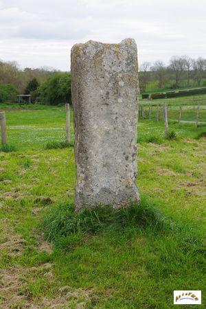 menhir des demoiselles 2