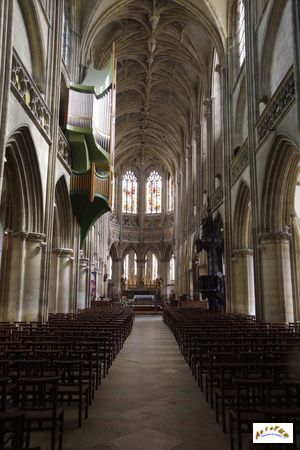 église saint pierre 30
