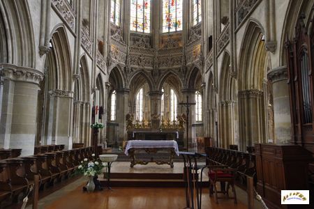 église saint pierre 7