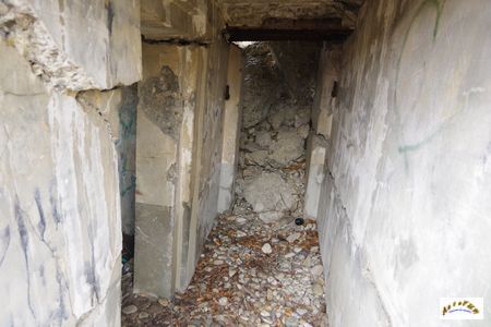bunker 2-4