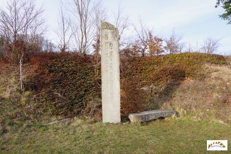 monument cote 425-1