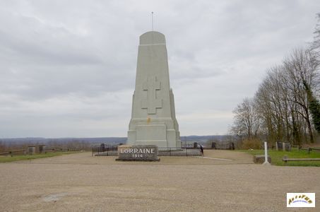 monu lorraine 1