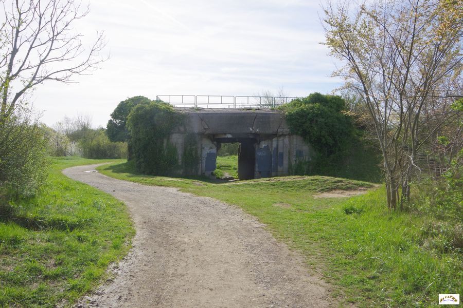 batterie mont canisy 16