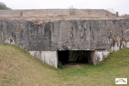 Site V1 Siracourt W10
