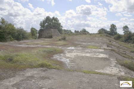 Site V1 Siracourt W16