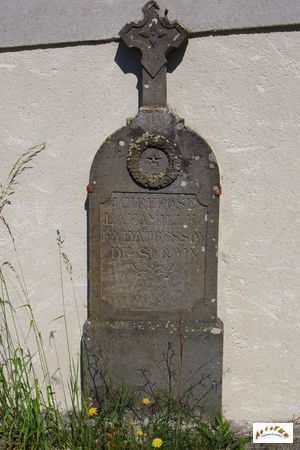 cimetiere chambon sur lac 5