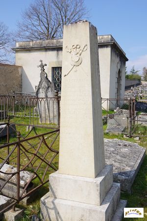 cimetiere Gray 19