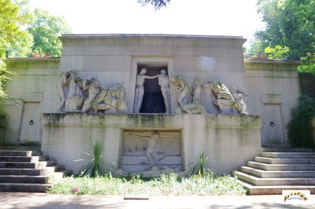 monument aux morts 1