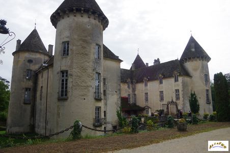 chateau 16