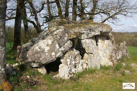 dolmen du blanc 1