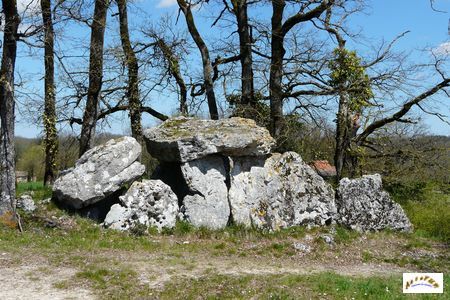 dolmen du blanc 3