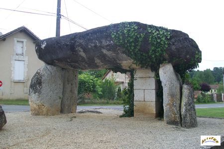 dolmen de brantome 2