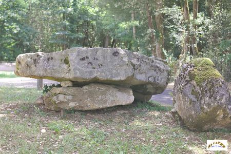 dolmen de Givrezac 1