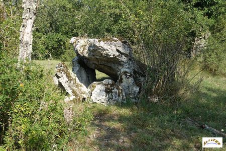 Dolmen de Peyrelevade de Rampieux 1