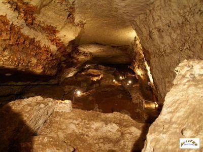 grotte de bara bahau 2