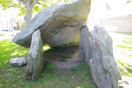 dolmen de lilia 7