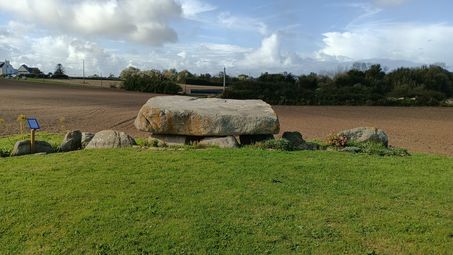 dolmen dievet 10