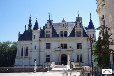 chateau 3