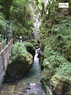 gorges 3