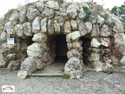 la grotte d'adam