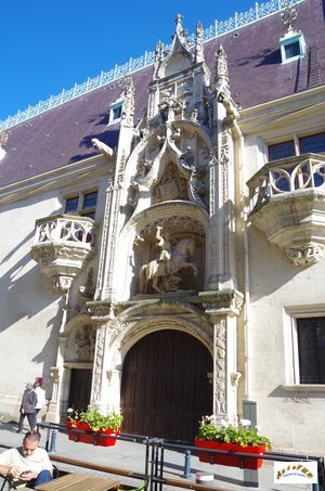 palais 4