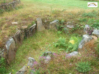 la chambre du dolmen sud du cairn Nord
