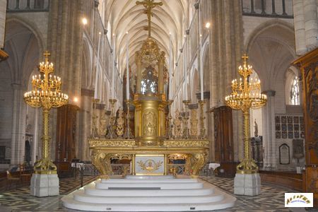 cathedrale St Omer nef W6