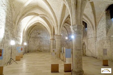 Chateau Boulogne salle barbiere W4