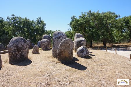 cromeleque dos almendres 13