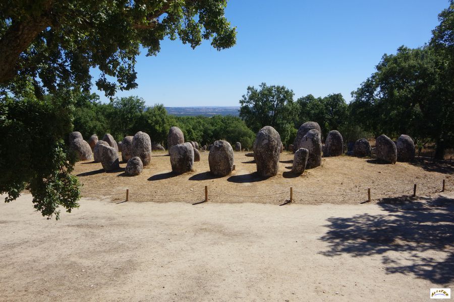 cromeleque dos almendres 8