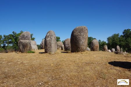 cromeleque dos almendres-40