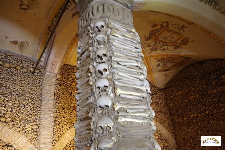 capela dos ossos 25