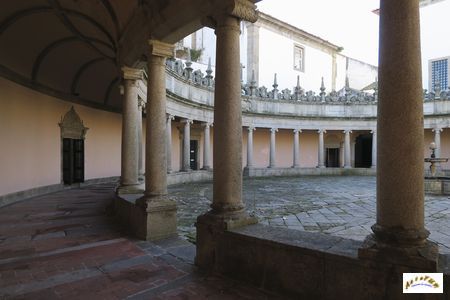 mosteiro santa serra do pilar w8