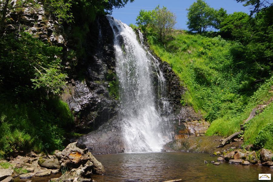 cascade du saut de la barthe 23