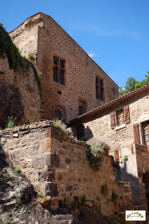 chateau 5