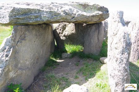dolmen de la grotte 11