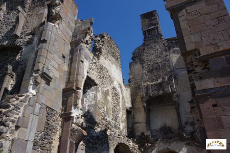 Chateau de Murol 100