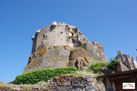 Chateau de Murol 9