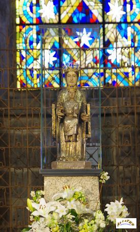 basilique orcival 26