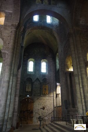 basilique orcival 53