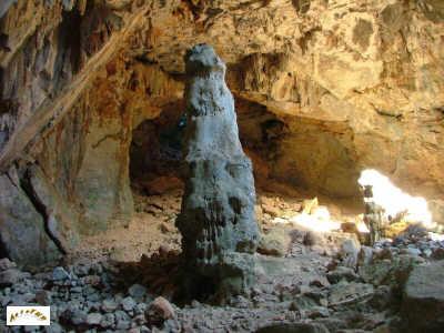 une stalagmite