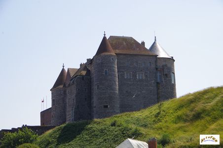 chateau 2
