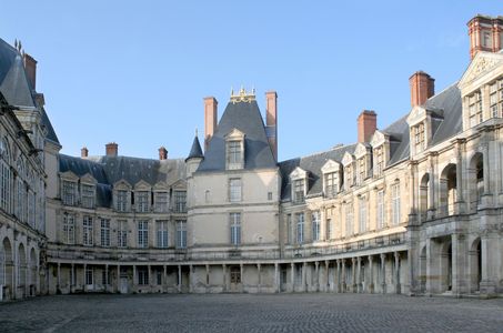 wiki cour ovale